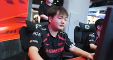 开云官网-T1碾压EDG，Scout完成史诗逆转2025世界赛3:2（柏林）