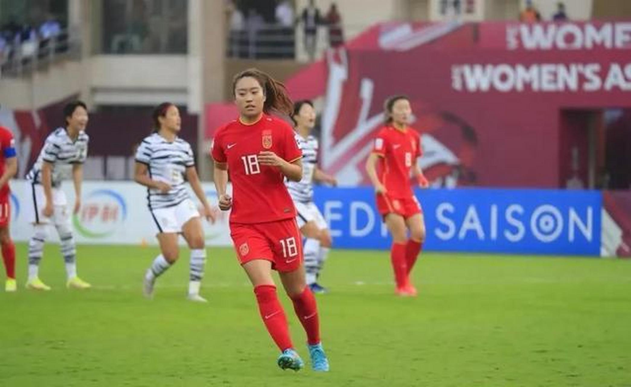 亚洲女子足球赛事中，中国队夺得冠军