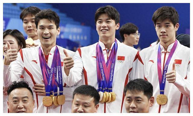 中国运动员惊艳亮相，刷新全国纪录的简单介绍