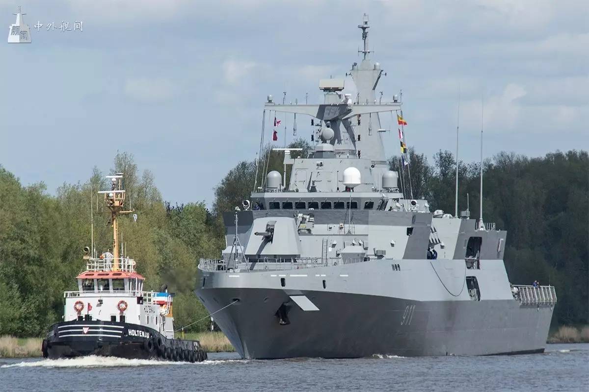 包含阿尔及利亚铁卫誓死拼搏，助队取胜的词条