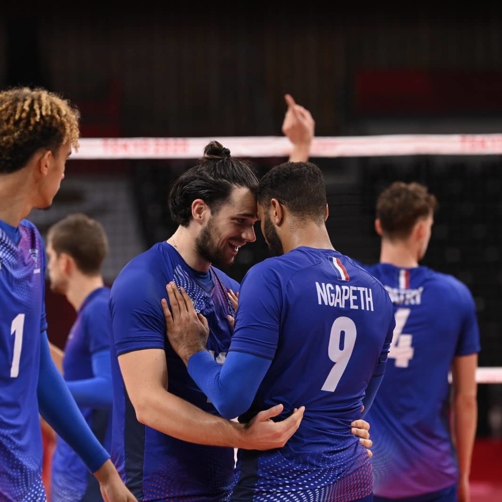 勒沃库森翻盘阿根廷，布鲁诺一己之力扛起全队的简单介绍