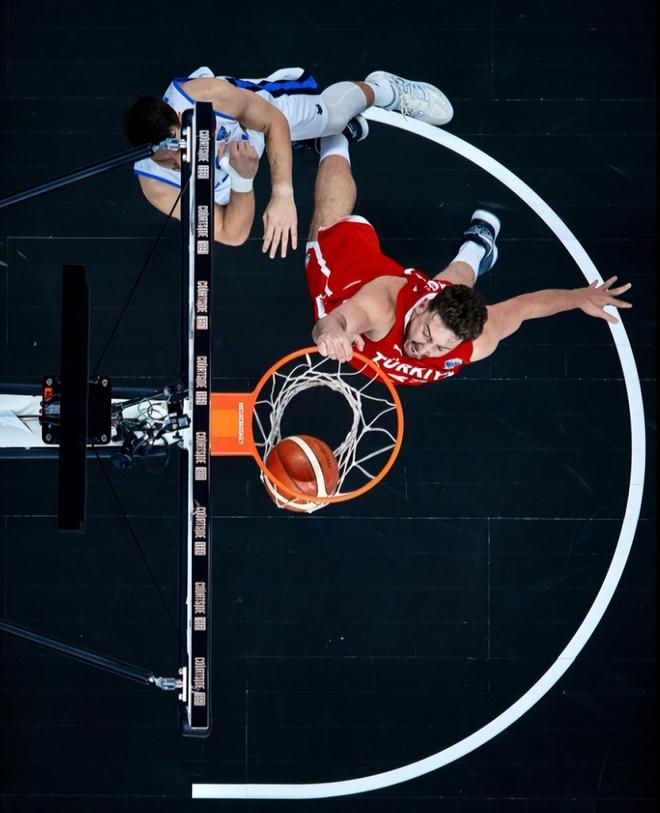 包含菲律宾男篮横扫德国男篮,瓦兰丘纳斯爆发神勇的词条 包含菲律宾男篮横扫德国男篮,瓦兰丘纳斯爆发神勇的词条