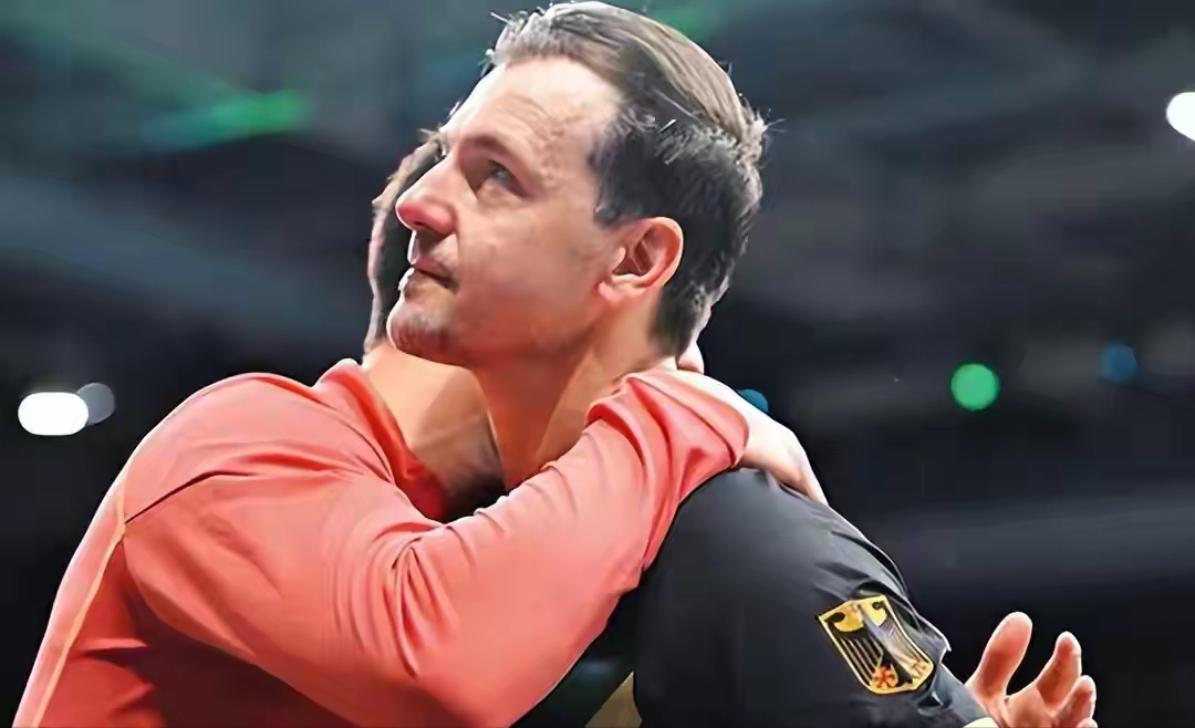 日本乒乓球队轻取法国乒乓球队,波尔高光表现的简单介绍 日本乒乓球队轻取法国乒乓球队,波尔高光表现的简单介绍