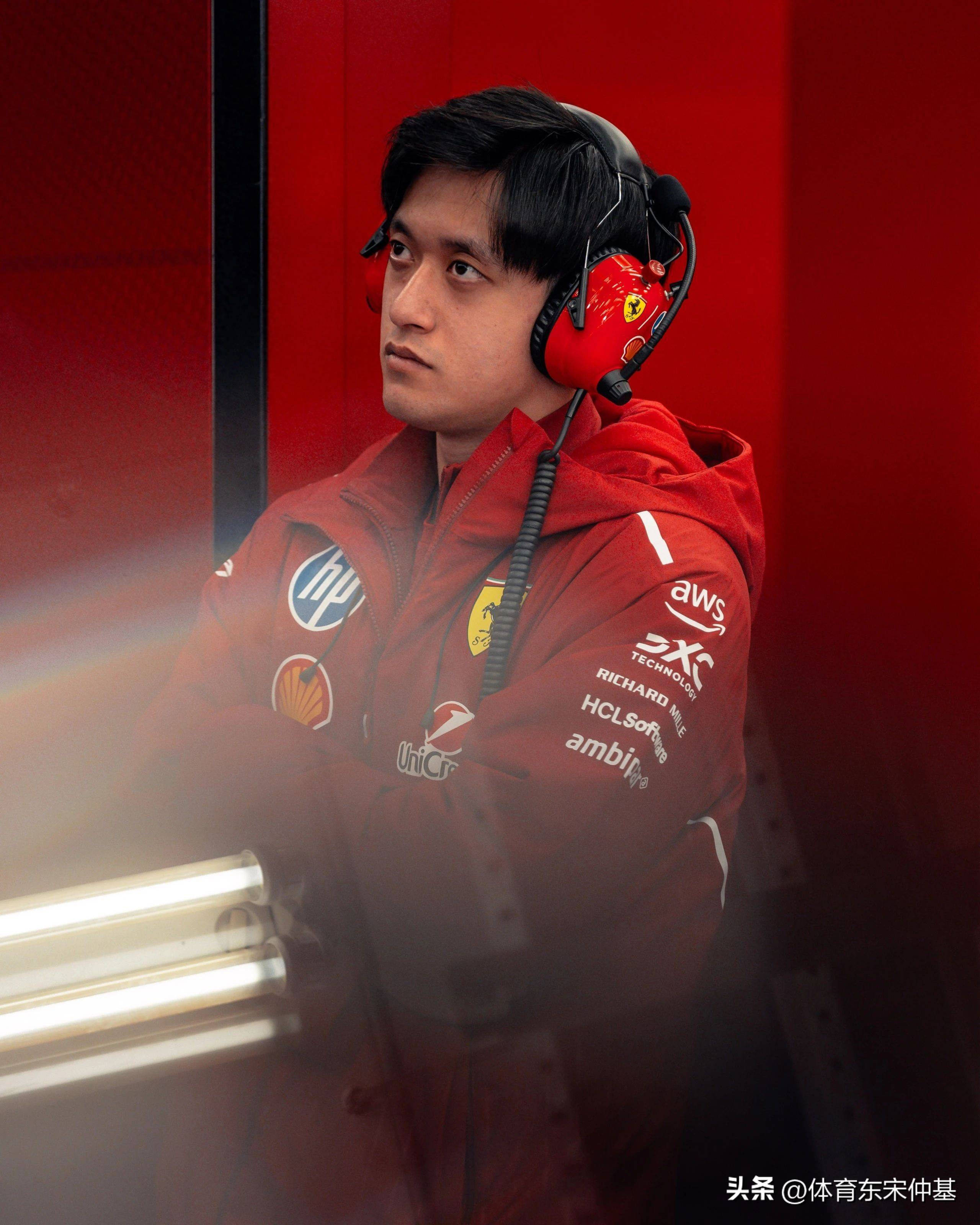 红牛二队力克索伯车队,周冠宇高光表现 红牛二队力克索伯车队,周冠宇高光表现