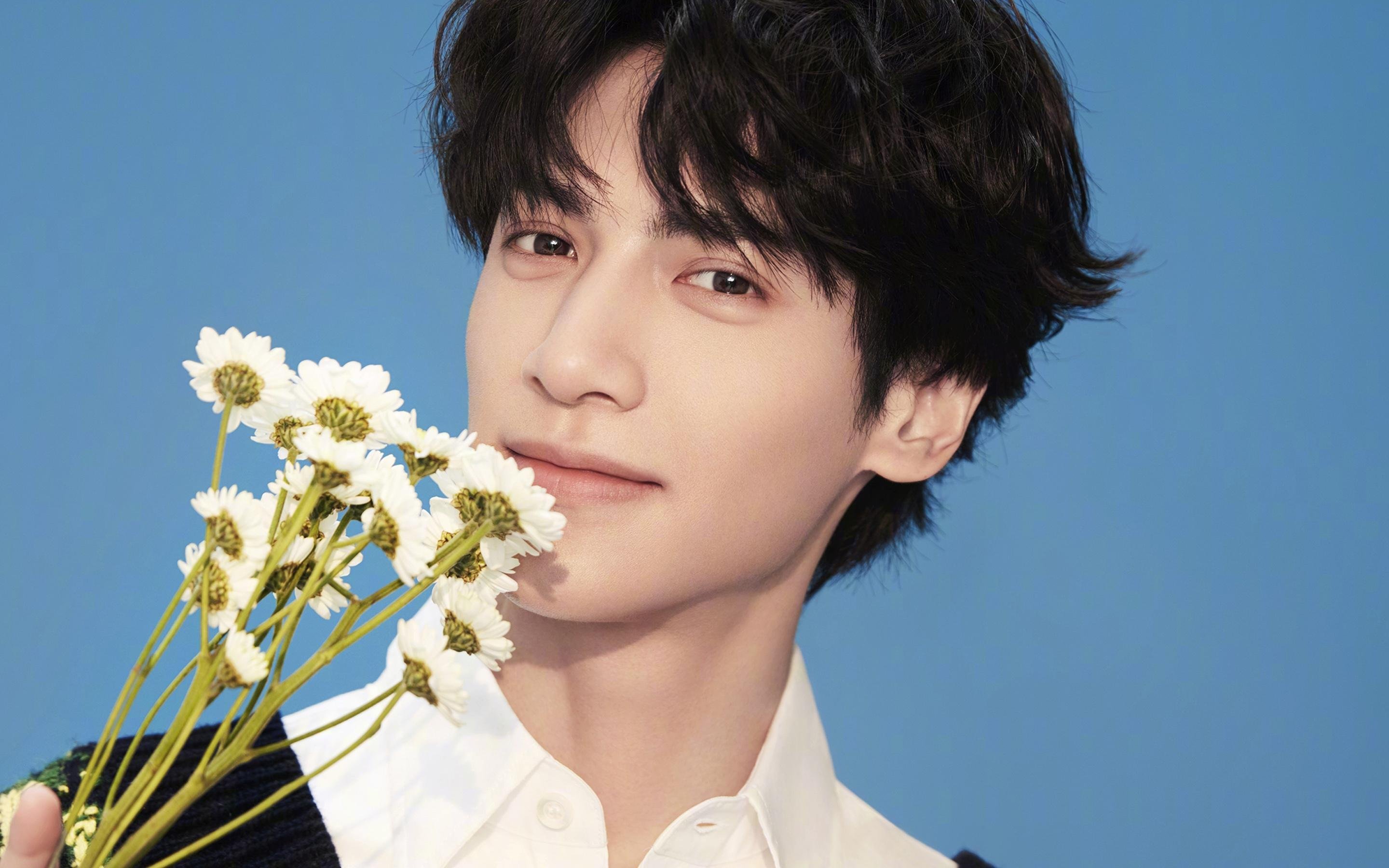 雄鹿血肉磨坊碾压76人,乔治逆天表演打碎钢铁防线!